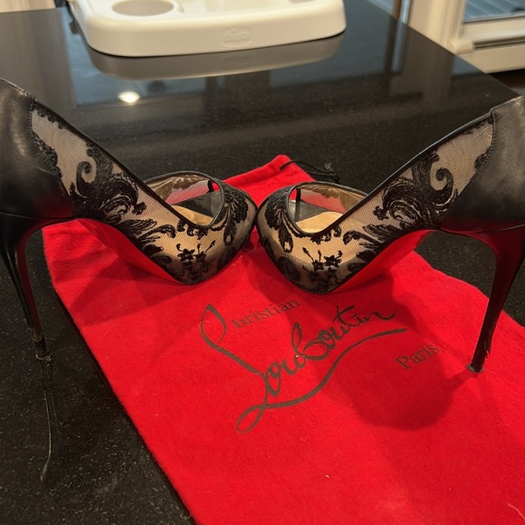 Authentic Christian Louboutin lace heels size 37 1/2 - Picture 5 of 6
